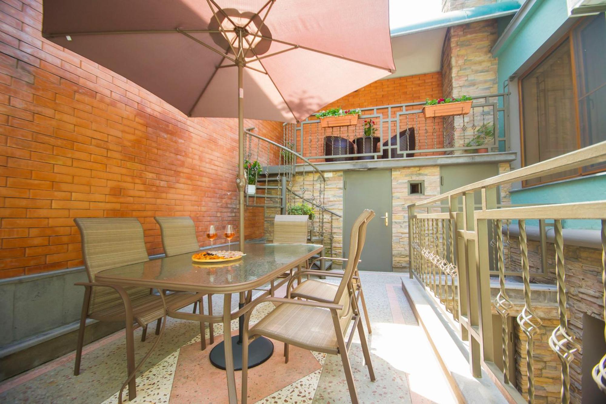 Boutique Stay Тбилиси Экстерьер фото